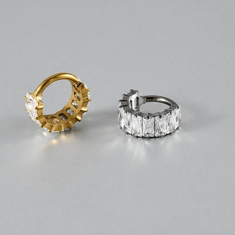 Body Jewelry For Sensitive Skin - 스퀘어 지르코니아 연골 귀걸이 티타늄 합금