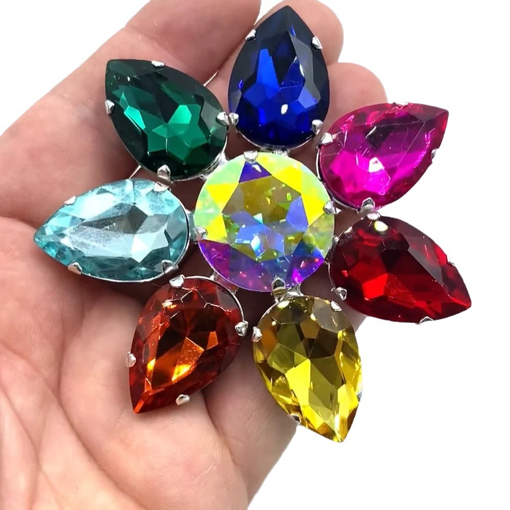 Stonefans 스파클링 오버사이즈 꽃 브로치 핀,  - Body Jewelry Dubai 리뷰 및 가격