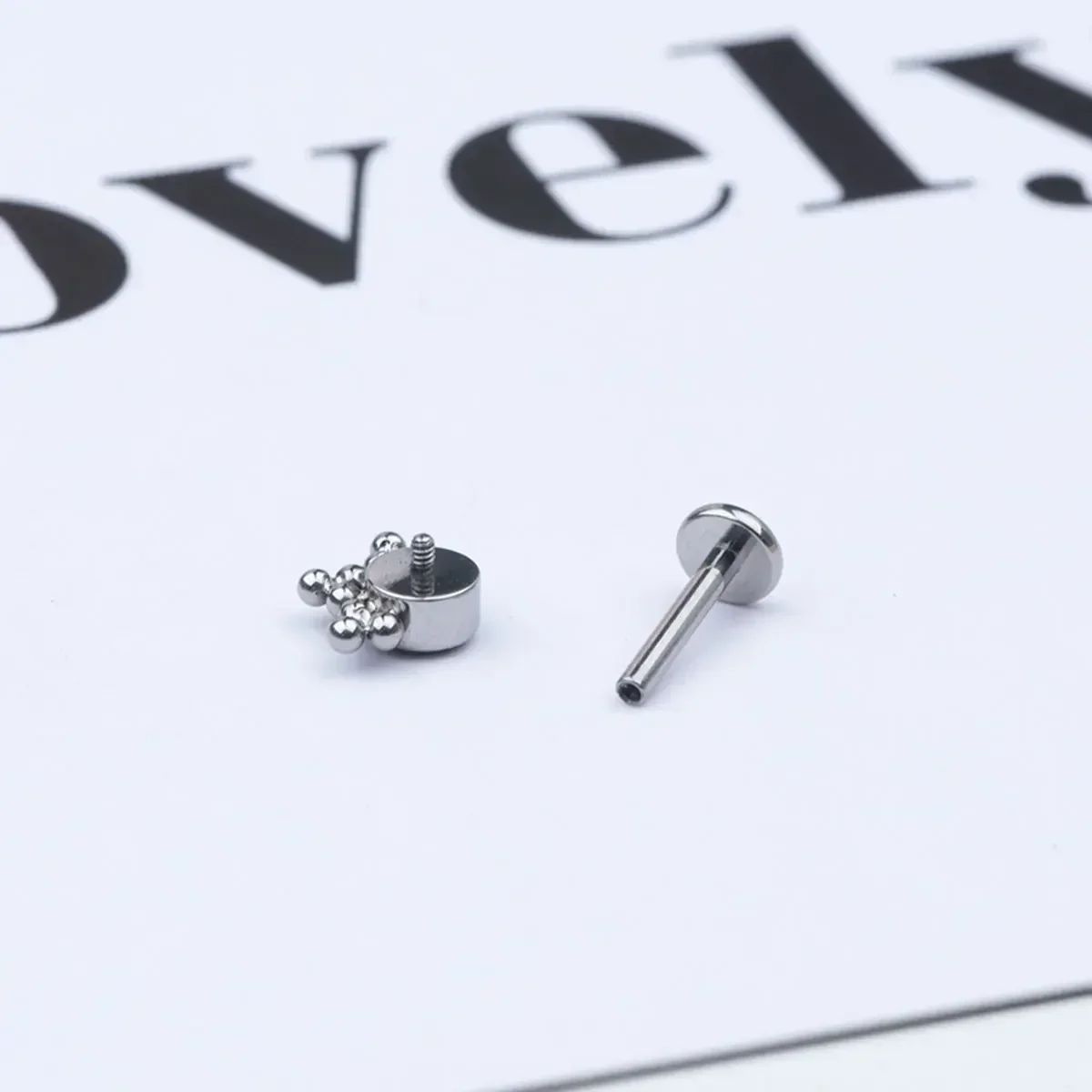 G23 ASTM F136 임플란트 등급 티타늄 오팔 L - Body Jewelry Implant Grade 리뷰 및 가격
